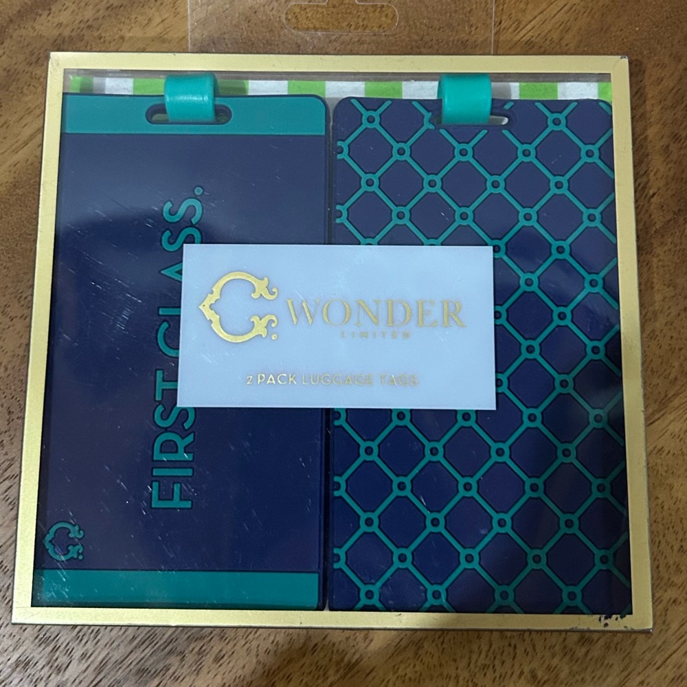 Marshalls Wonder Limited First class Luggage Tags